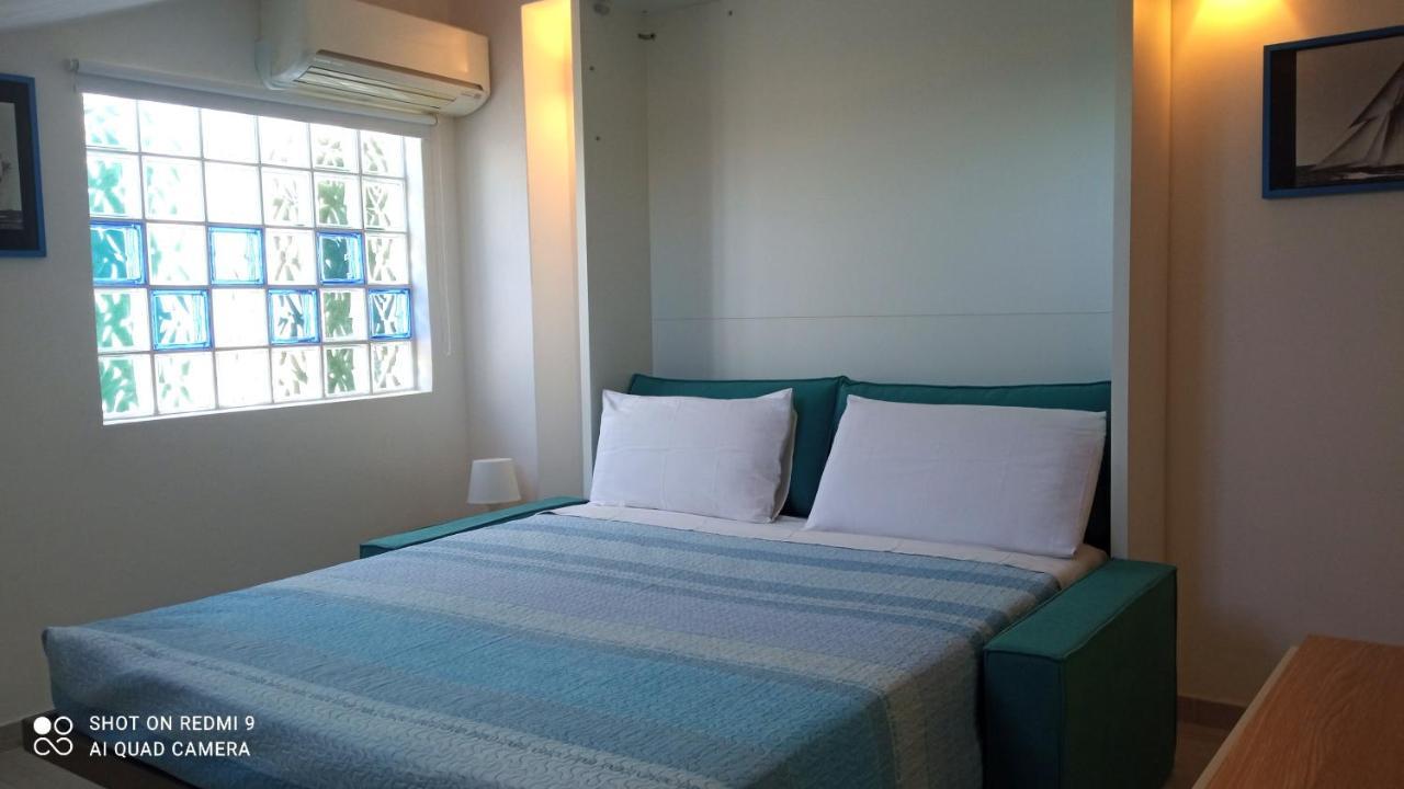 Monolocale Mansarda A Porto Santo Stefano Argentario Apartman Kültér fotó